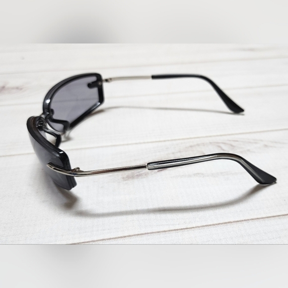 New Trendy Rectangle Sunglasses for Women and Men, Designer Wrap Around Rimless - Picture 5 of 8